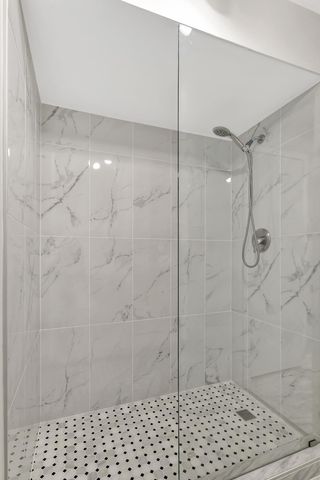 3530 E Gardens East Drive E B, Palm Beach Gardens, FL 33410