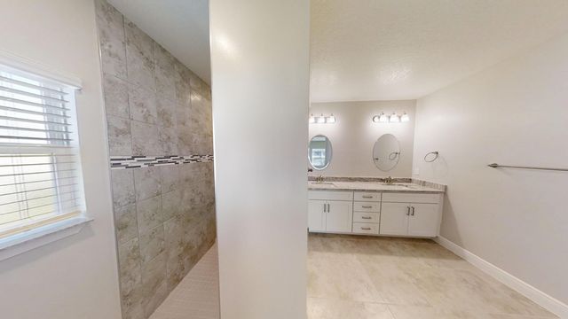 418 Easy Street, Sebastian, FL 32958