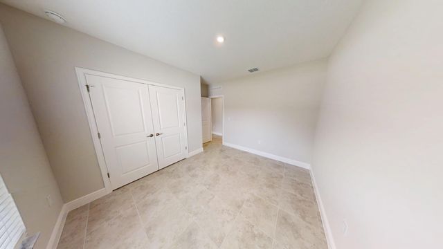 418 Easy Street, Sebastian, FL 32958