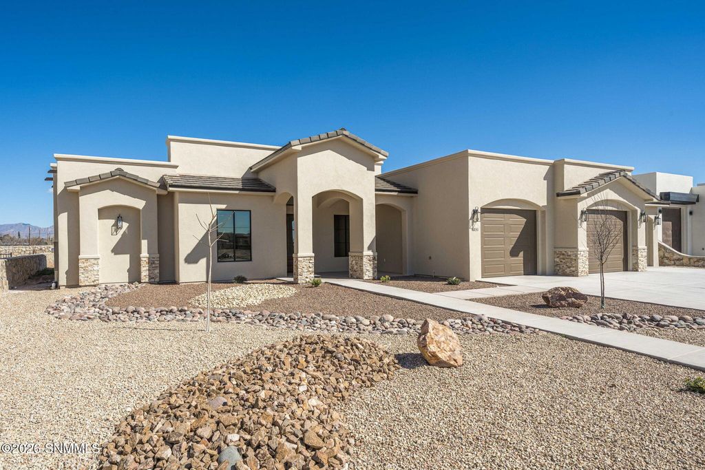 4031 Santa Elena Place, Las Cruces, NM 88005