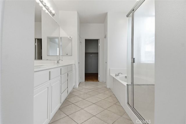 3860 Bella Isola, Perris, CA 92571