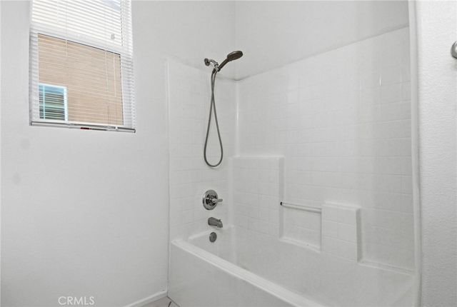 3860 Bella Isola, Perris, CA 92571