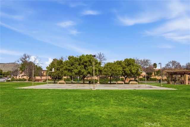 3860 Bella Isola, Perris, CA 92571