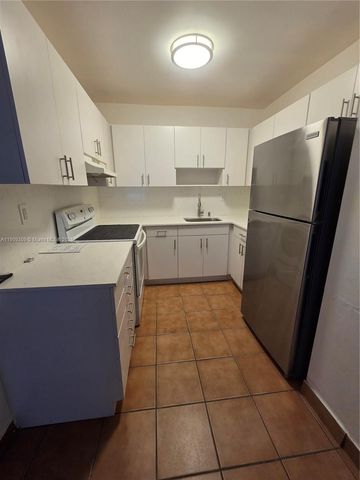 3640 NW 9th St 407, Miami, FL 33125