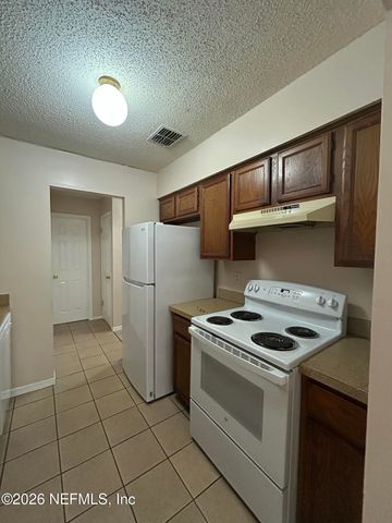 470 CRABAPPLE Court D, Orange Park, FL 32073