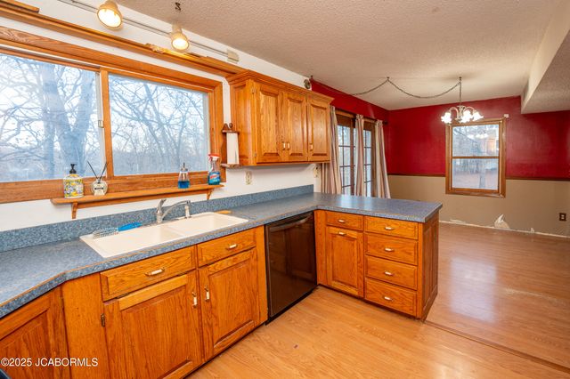 3312 HONEY CREEK ROAD, Jefferson City, MO 65101