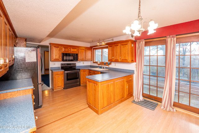 3312 HONEY CREEK ROAD, Jefferson City, MO 65101