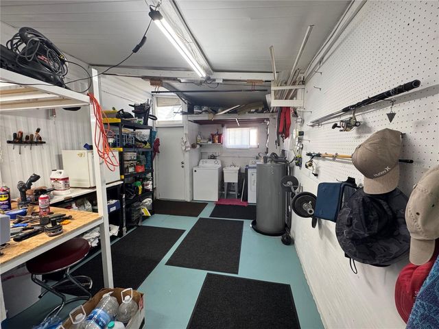 611 IRIS DRIVE, Venice, FL 34293