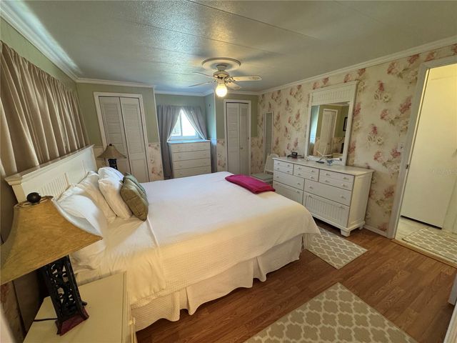 611 IRIS DRIVE, Venice, FL 34293