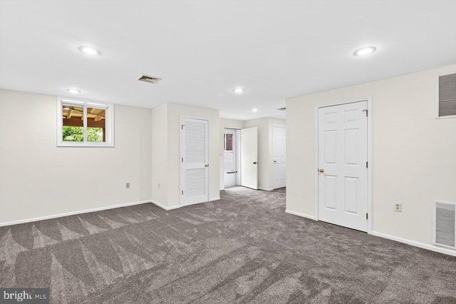 3 ASTOR CT, Princeton, NJ 08540