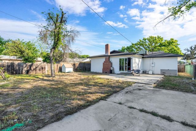 21 E Eden, Fresno, CA 93706