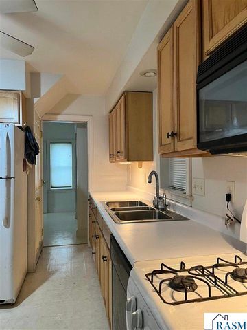 326 E Vine Street, Mankato, MN 56001