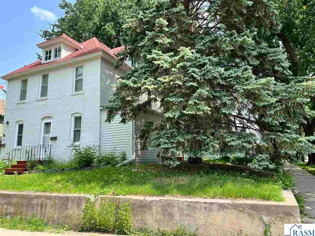326 E Vine Street, Mankato, MN 56001