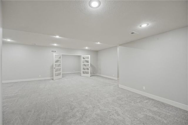 10702 W 171st Terrace, Overland Park, KS 66221