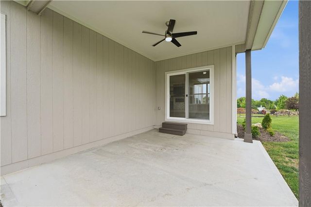 10702 W 171st Terrace, Overland Park, KS 66221