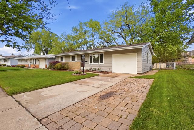 18847 Greenbay Avenue, Lansing, IL 60438