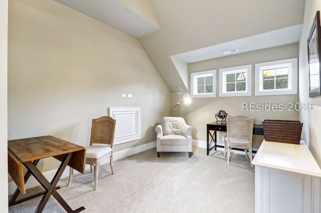 10 Abbeville Ct, Bluffton, SC 29910