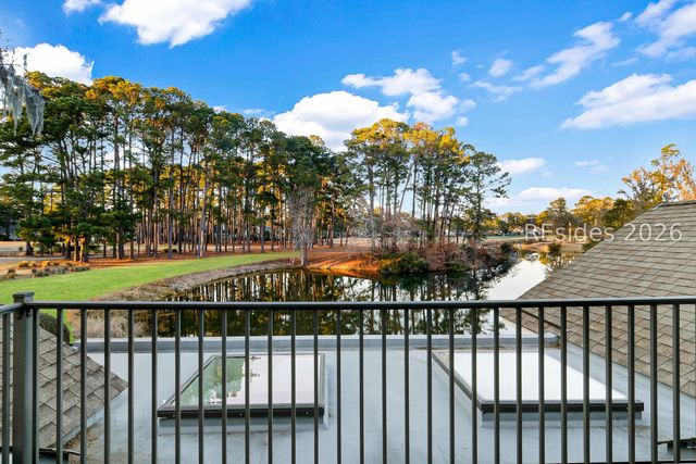 10 Abbeville Ct, Bluffton, SC 29910