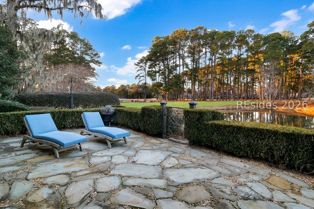 10 Abbeville Ct, Bluffton, SC 29910