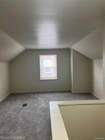 16711 Eastburn Street, Detroit, MI 48205