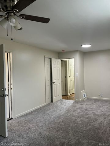 16711 Eastburn Street, Detroit, MI 48205