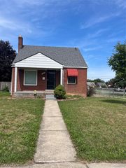 16711 Eastburn Street, Detroit, MI 48205
