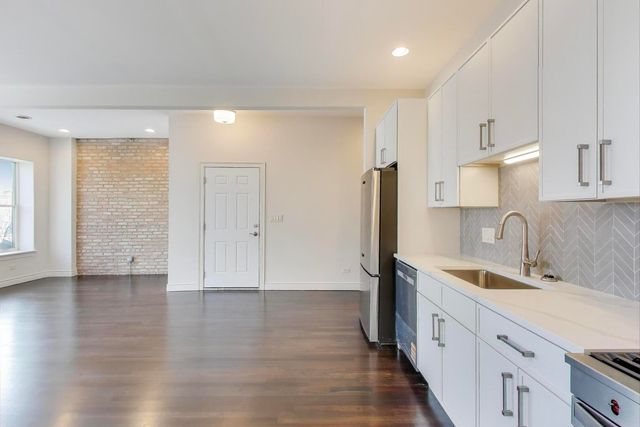 6318 S Greenwood Avenue 3, Chicago, IL 60637