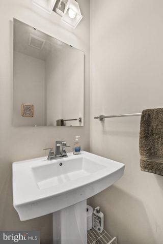 1128 SPUR LN, Fredericksburg, VA 22401