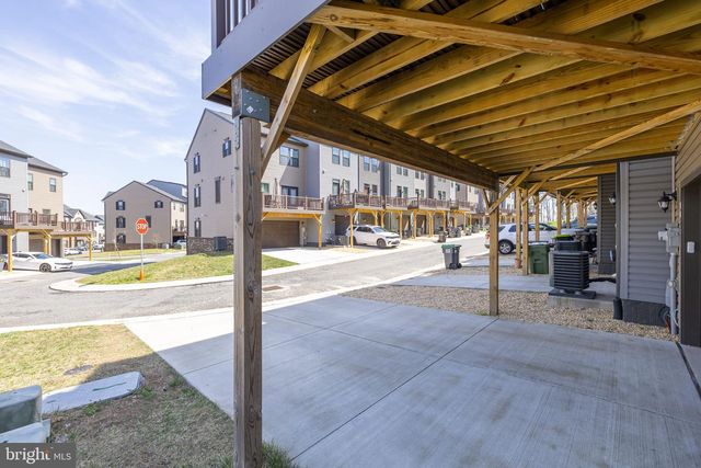 1128 SPUR LN, Fredericksburg, VA 22401