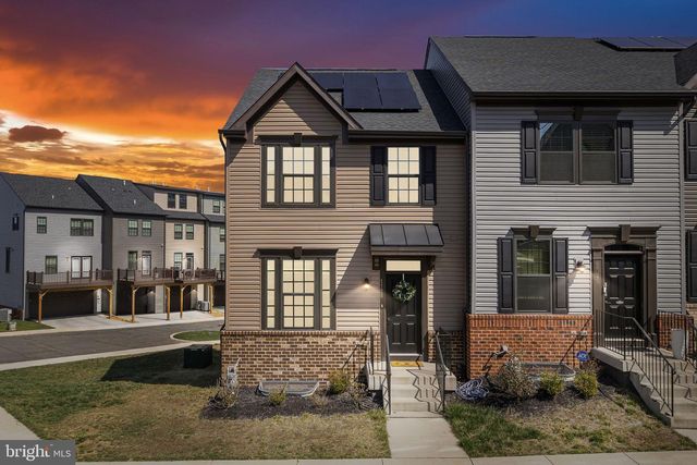 1128 SPUR LN, Fredericksburg, VA 22401