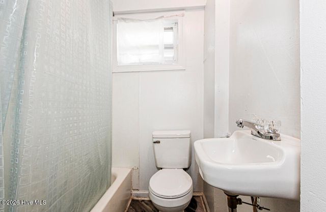 605 Kingston Avenue, Rocky Mount, NC 27803