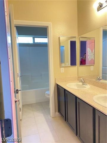 9562 Volk Avenue, Las Vegas, NV 89178