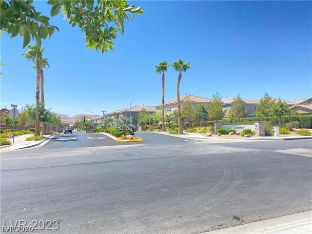9562 Volk Avenue, Las Vegas, NV 89178