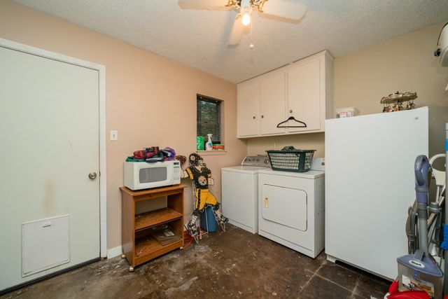 3105 KATHLEEN DR, Longview, TX 75604