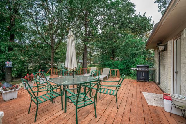 3105 KATHLEEN DR, Longview, TX 75604