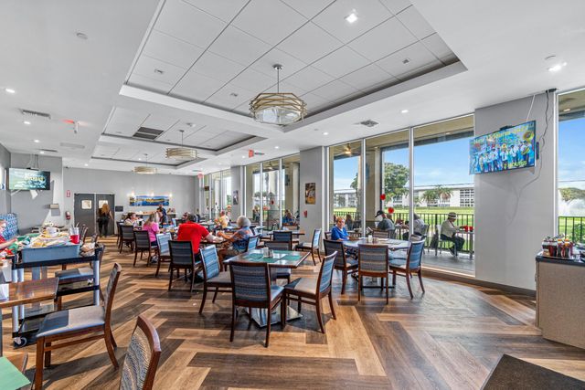 2003 Granada Drive M1, Coconut Creek, FL 33066