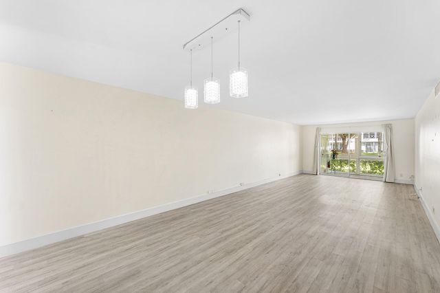 2003 Granada Drive M1, Coconut Creek, FL 33066