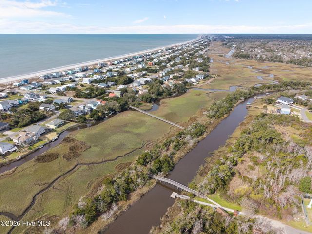 2606 E Dolphin Drive, Oak Island, NC 28465