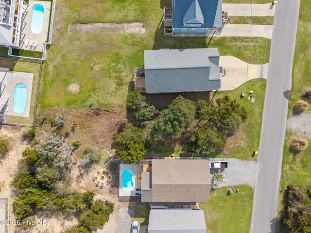 2606 E Dolphin Drive, Oak Island, NC 28465