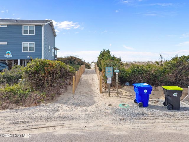2606 E Dolphin Drive, Oak Island, NC 28465