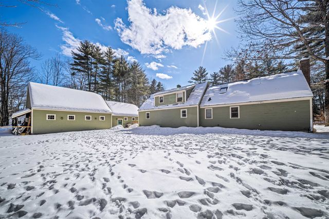 12 Loring Drive, Rochester, NH 03839