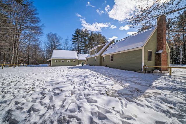 12 Loring Drive, Rochester, NH 03839