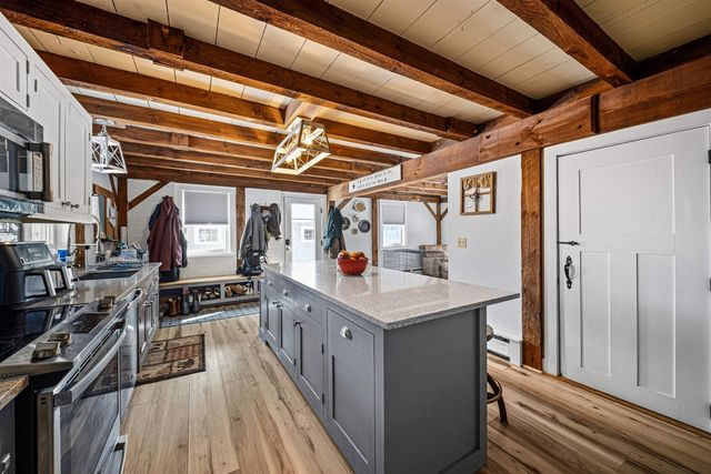 12 Loring Drive, Rochester, NH 03839