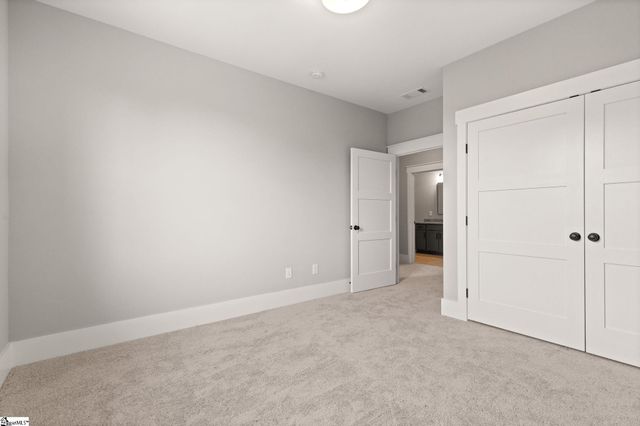 1109 Syrah Lane, Duncan, SC 29334