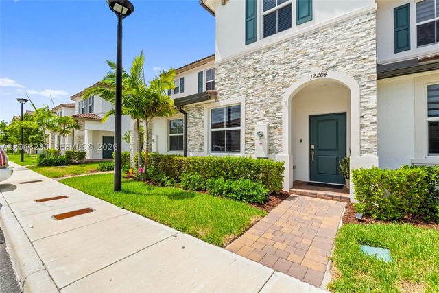12204 NW 23rd Ct, Miami, FL 33167