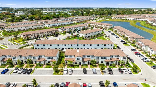 12204 NW 23rd Ct, Miami, FL 33167