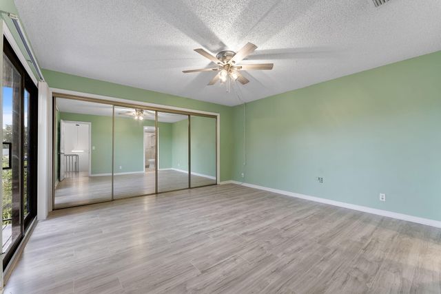 2828 Kirk Road, Lake Worth, FL 33461