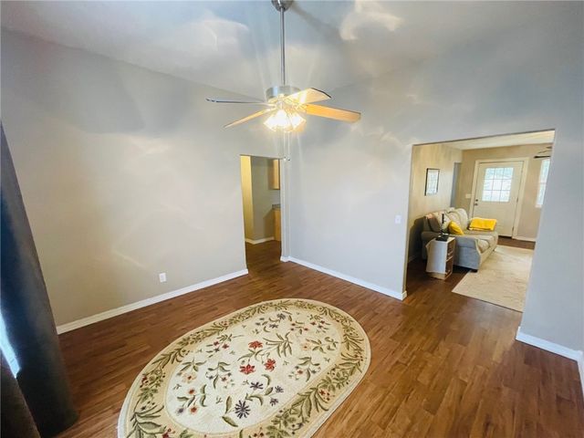 1111 Kimberly Avenue, Berryville, AR 72616