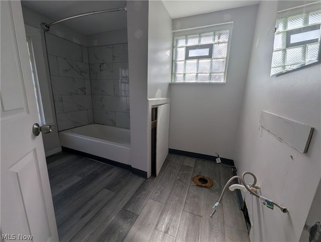 16010 Arcade Avenue, Cleveland, OH 44110