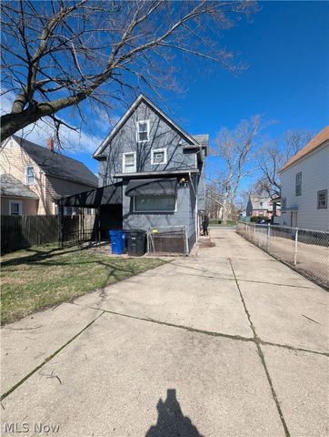 16010 Arcade Avenue, Cleveland, OH 44110